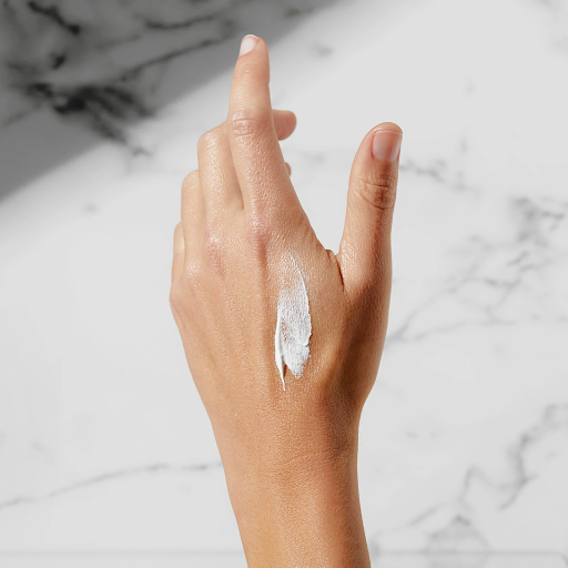 Coola Dew Good Illuminating Serum Sunscreen with Probiotic Technology SPF 30
