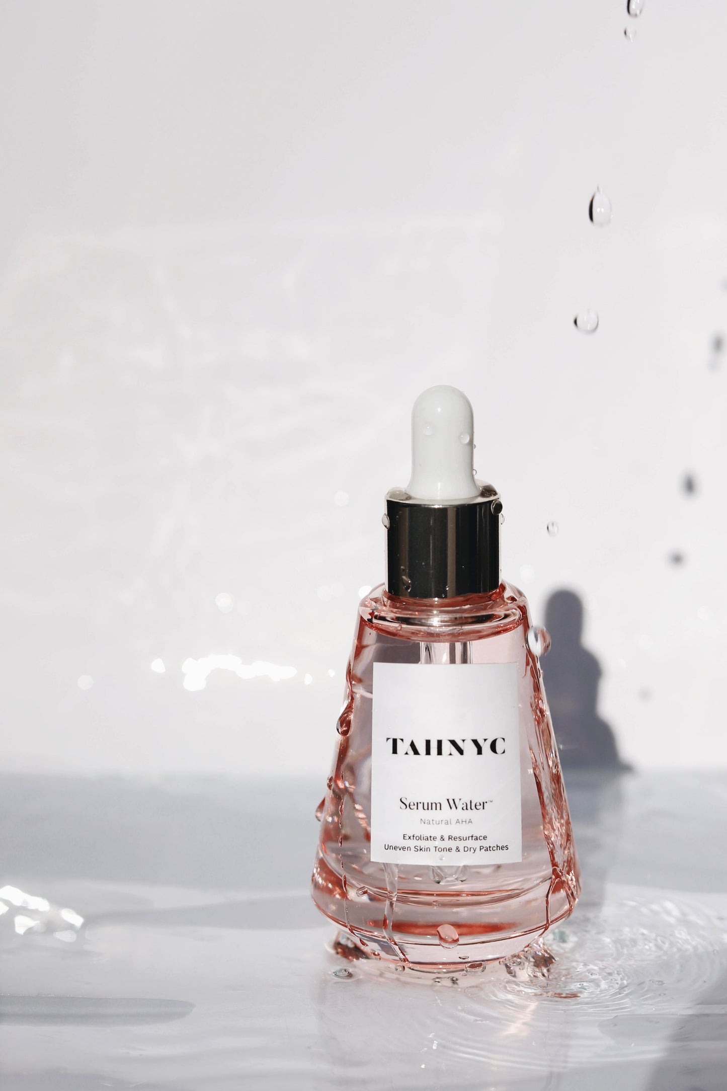 TAHNYC Natural AHAs Serum Water