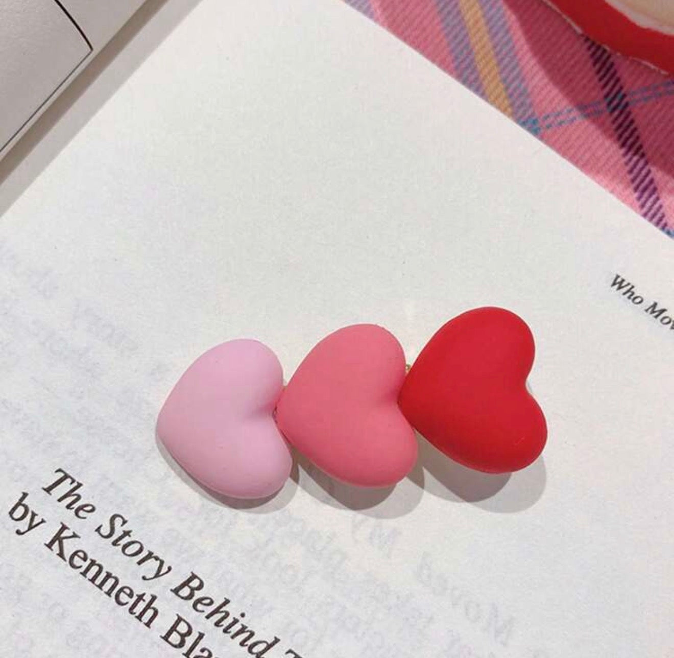 Matte Heart Hair Clip Set