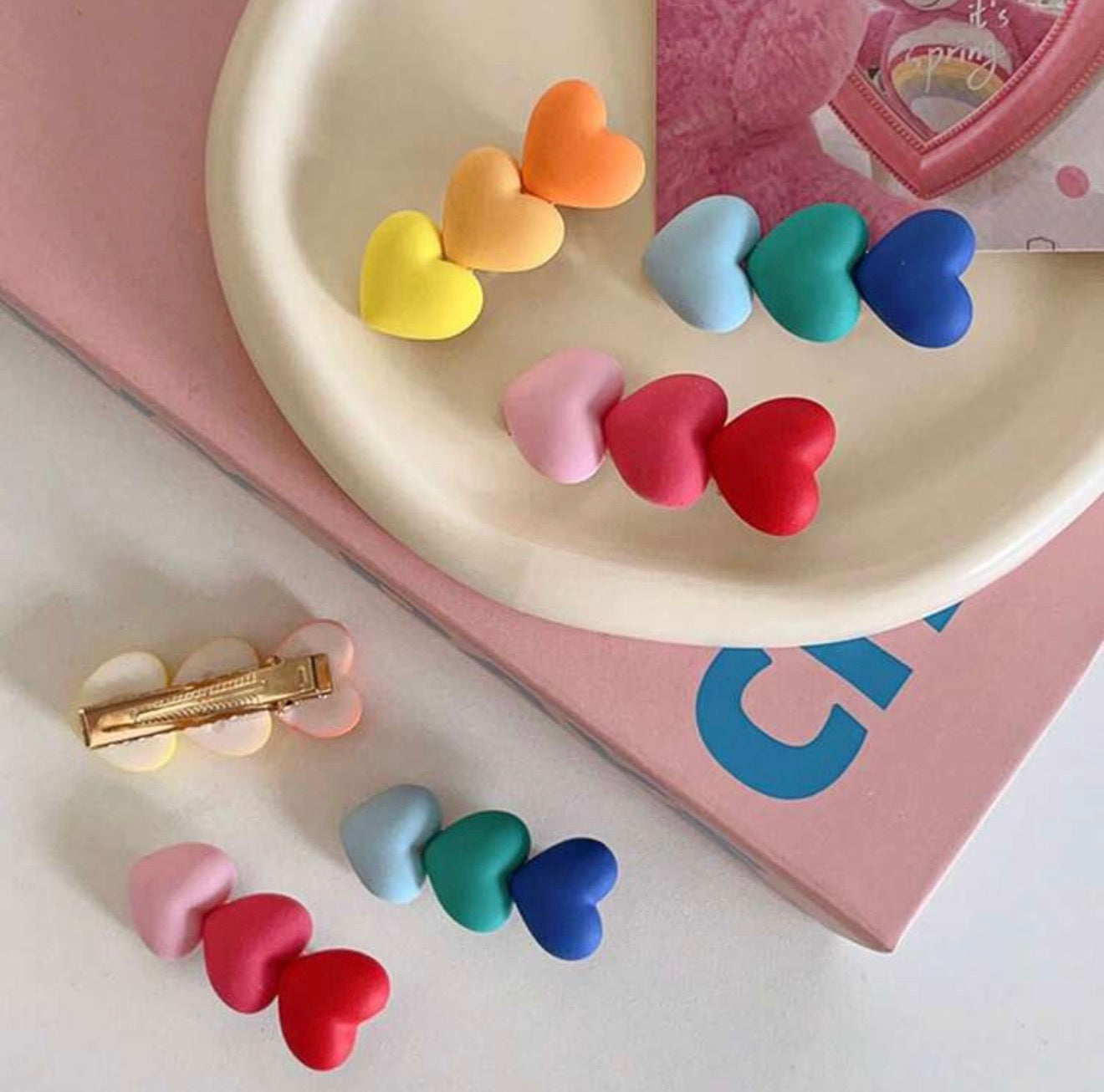 Matte Heart Hair Clip Set