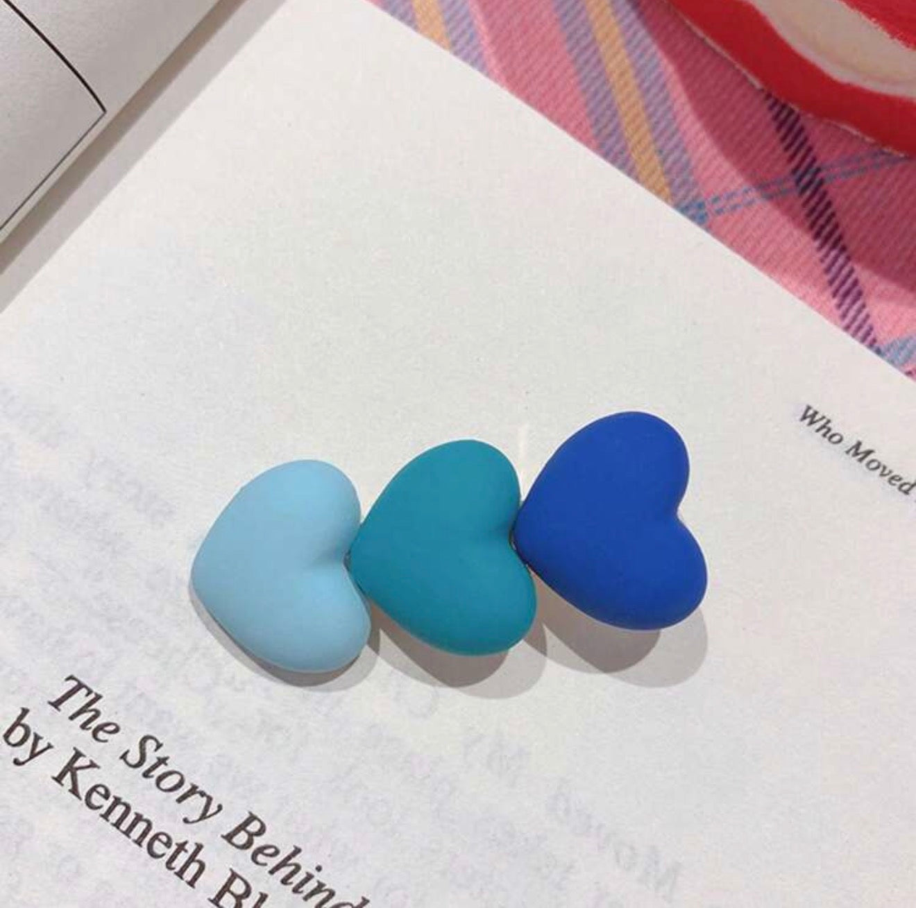 Matte Heart Hair Clip Set