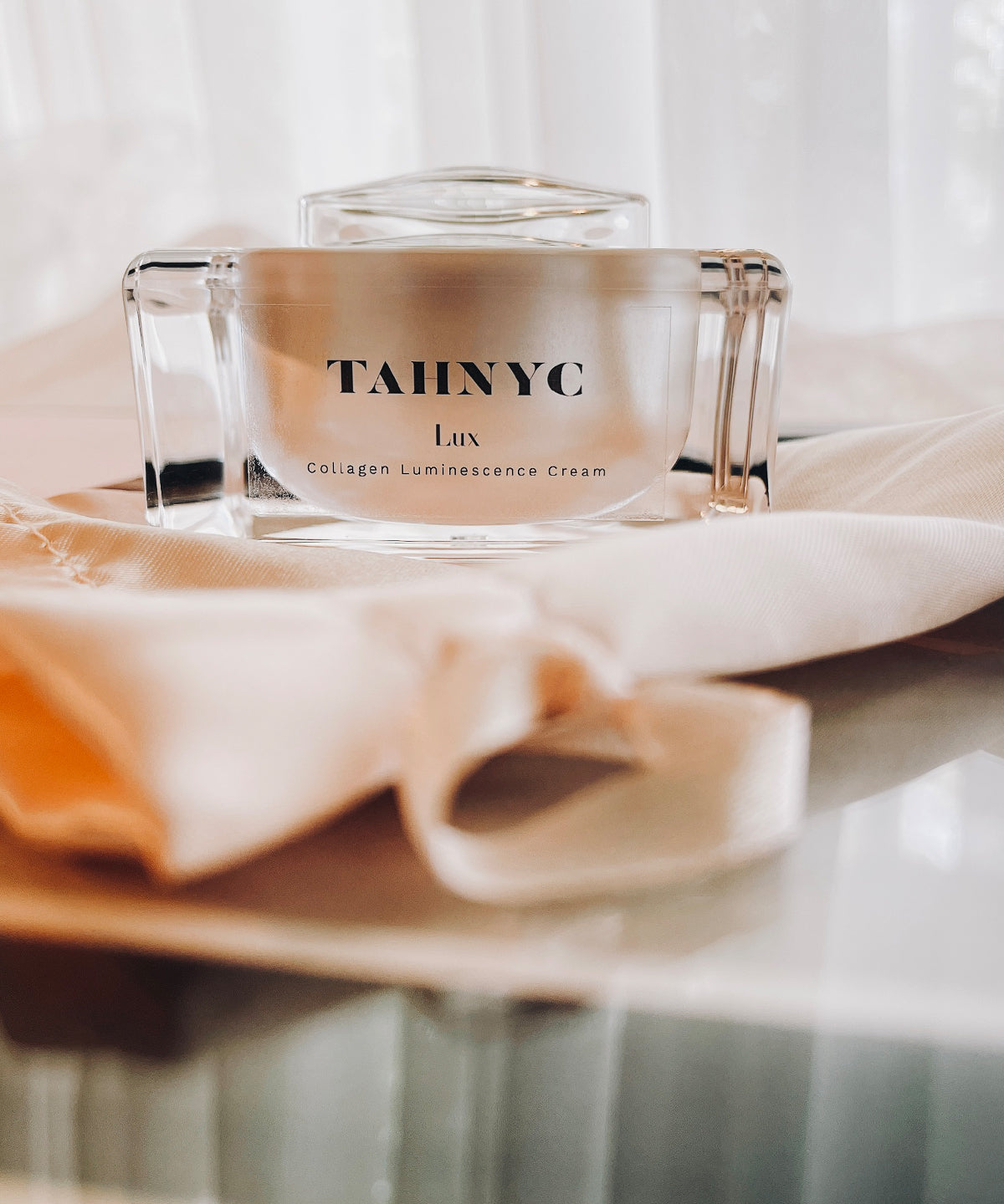 TAHNYC Lux