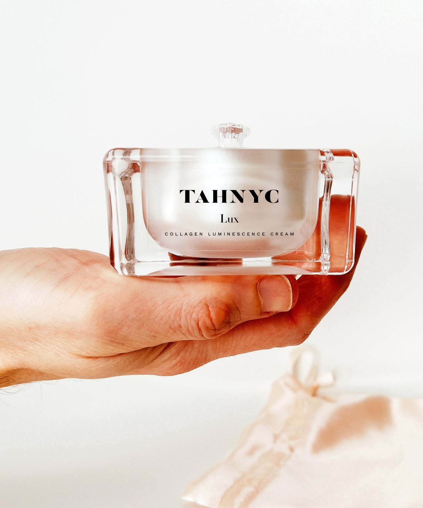 TAHNYC Lux