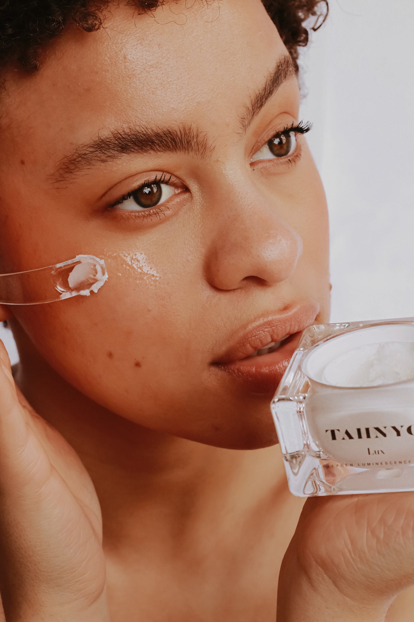 TAHNYC Lux